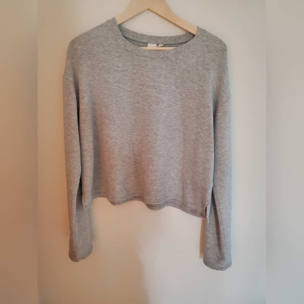 Cropped sweatshirt
